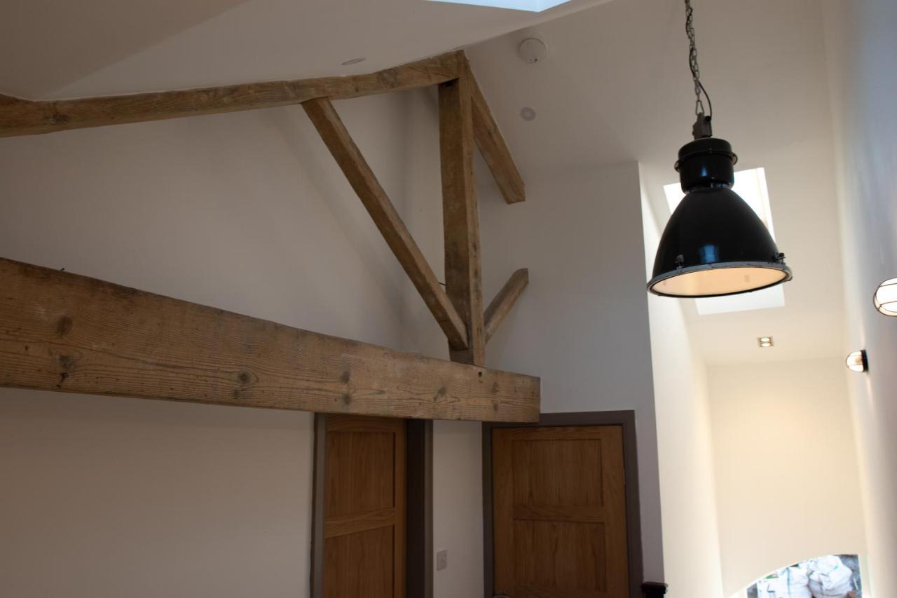Unique Barn Conversion In Saddleworth Oldham Bagian luar foto