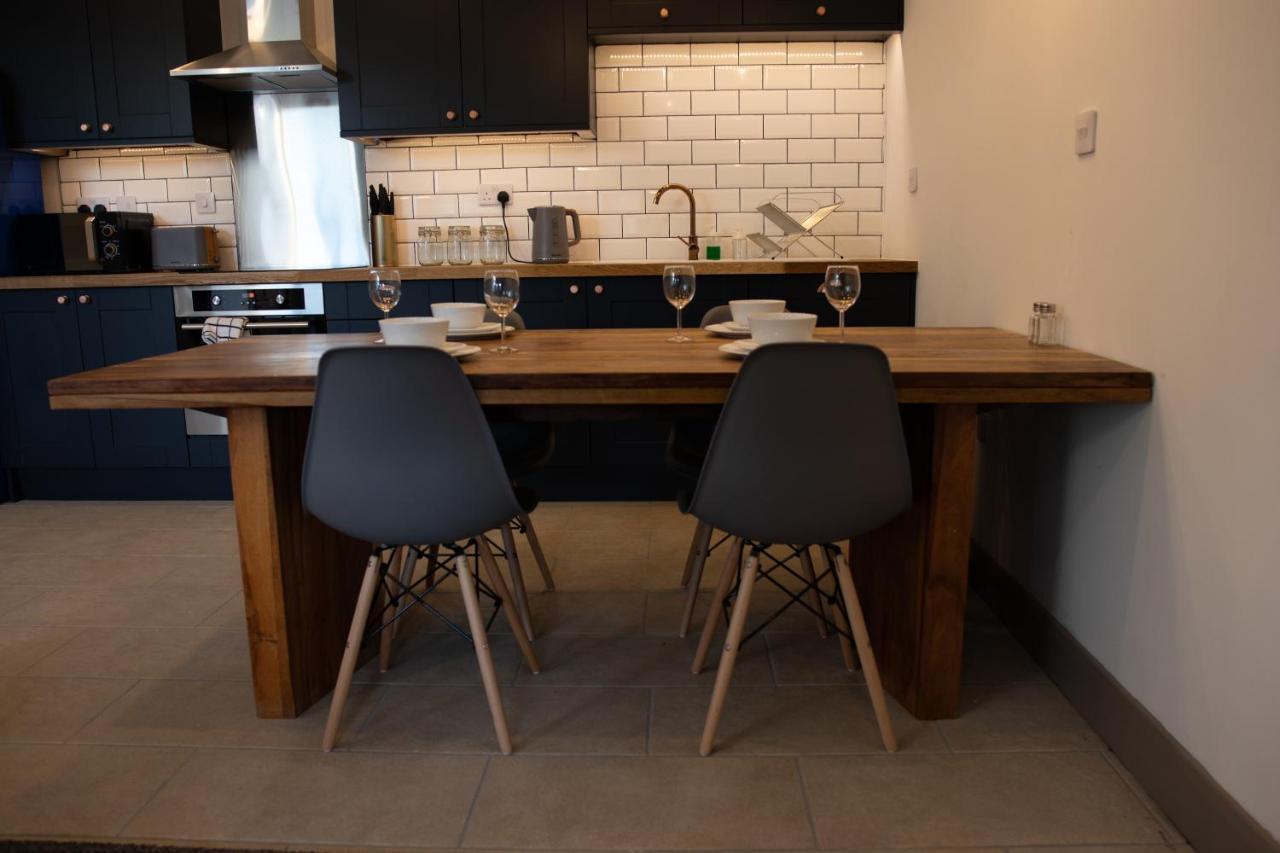 Unique Barn Conversion In Saddleworth Oldham Bagian luar foto